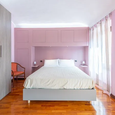 In Piazzetta 2 Apartment, * 巴罗洛