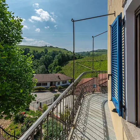 In Piazzetta 2 Apartment, 公寓 巴罗洛