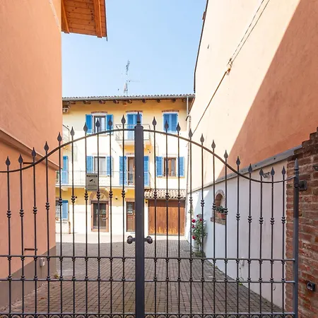 In Piazzetta 2 Apartment, 公寓